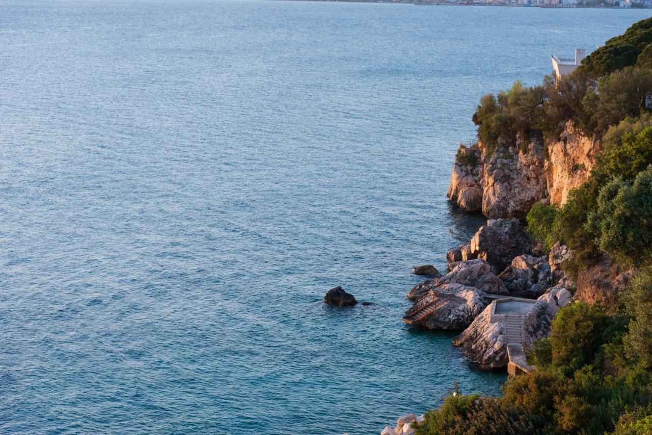 Hotel Miramare Avlonya Dış mekan fotoğraf