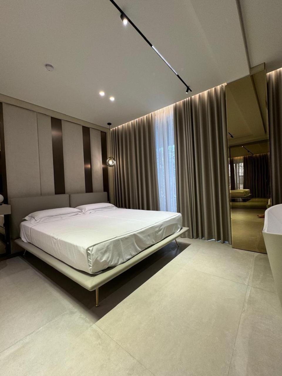 Hotel Miramare Avlonya Dış mekan fotoğraf